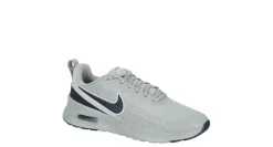 MENS AIR MAX NUAXIS SNEAKER>NIKE Hot