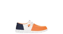 MENS WALLY TRI-VARSITY SLIP ON SNEAKER>HEYDUDE