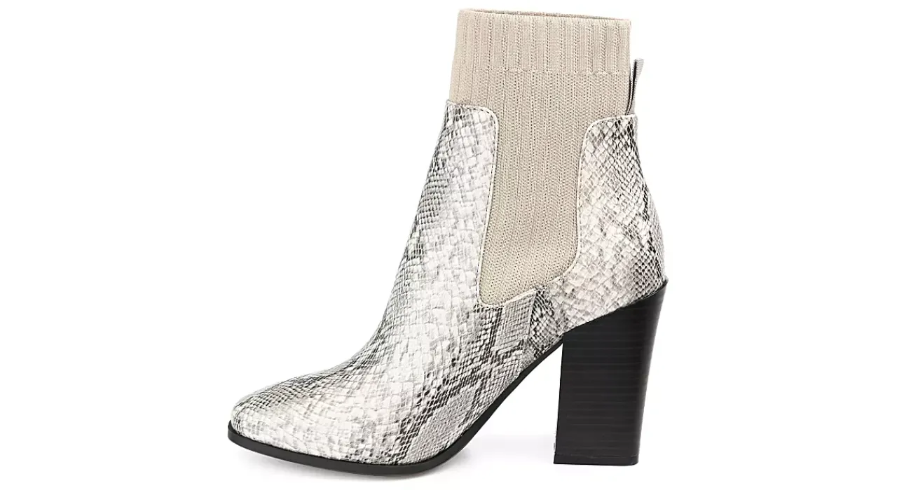 WOMENS ADALIA BOOTIE>JOURNEE COLLECTION Discount