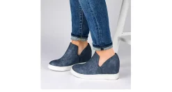 WOMENS CARDI WEDGE SLIP ON SNEAKER><noscript><img width=