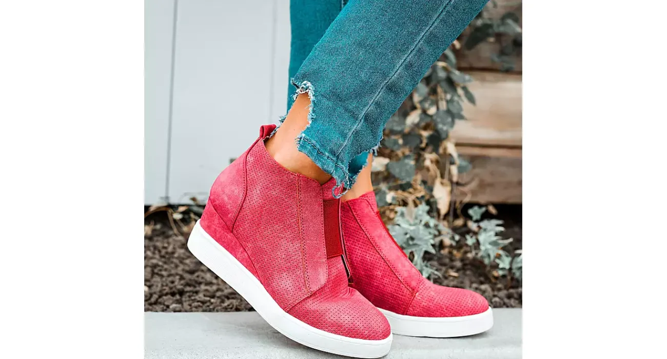 WOMENS CLARA WEDGES SNEAKER>JOURNEE COLLECTION Online
