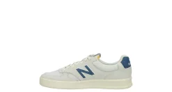 WOMENS CT300 V3 COURT SNEAKER><noscript><img width=