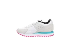 WOMENS ESSENTIAL RUNNER SNEKAER><noscript><img width=