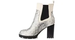 WOMENS ISLANA CASUAL SHORT BOOTIE><noscript><img width=