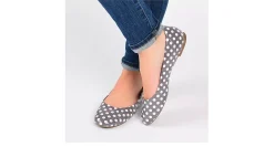 WOMENS KAVN FLATS><noscript><img width=