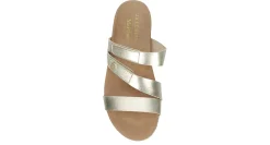 WOMENS MARTHA STEWART BREEZIE-SHINY LUSTER SANDAL><noscript><img width=