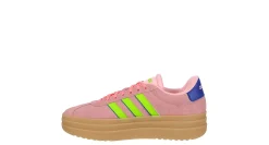 WOMENS VL COURT BOLD SNEAKER><noscript><img width=