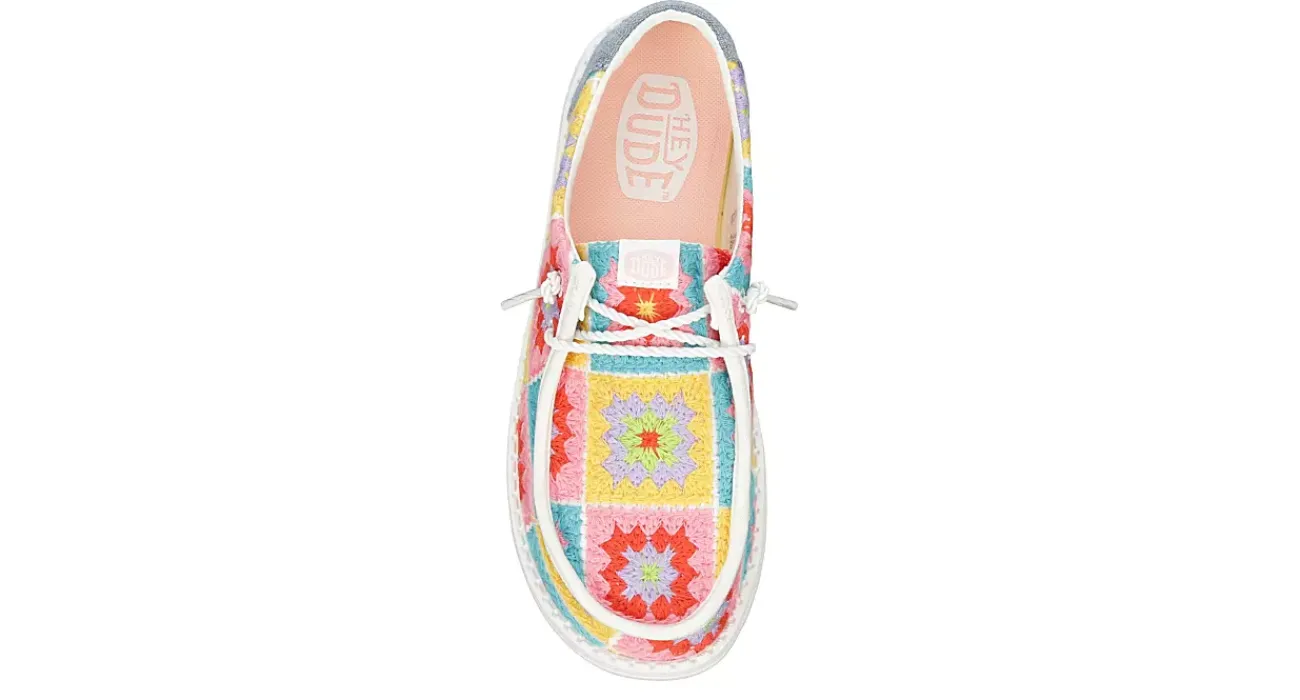 WOMENS WENDY CROCHET SLIP ON SNEAKER>HEYDUDE