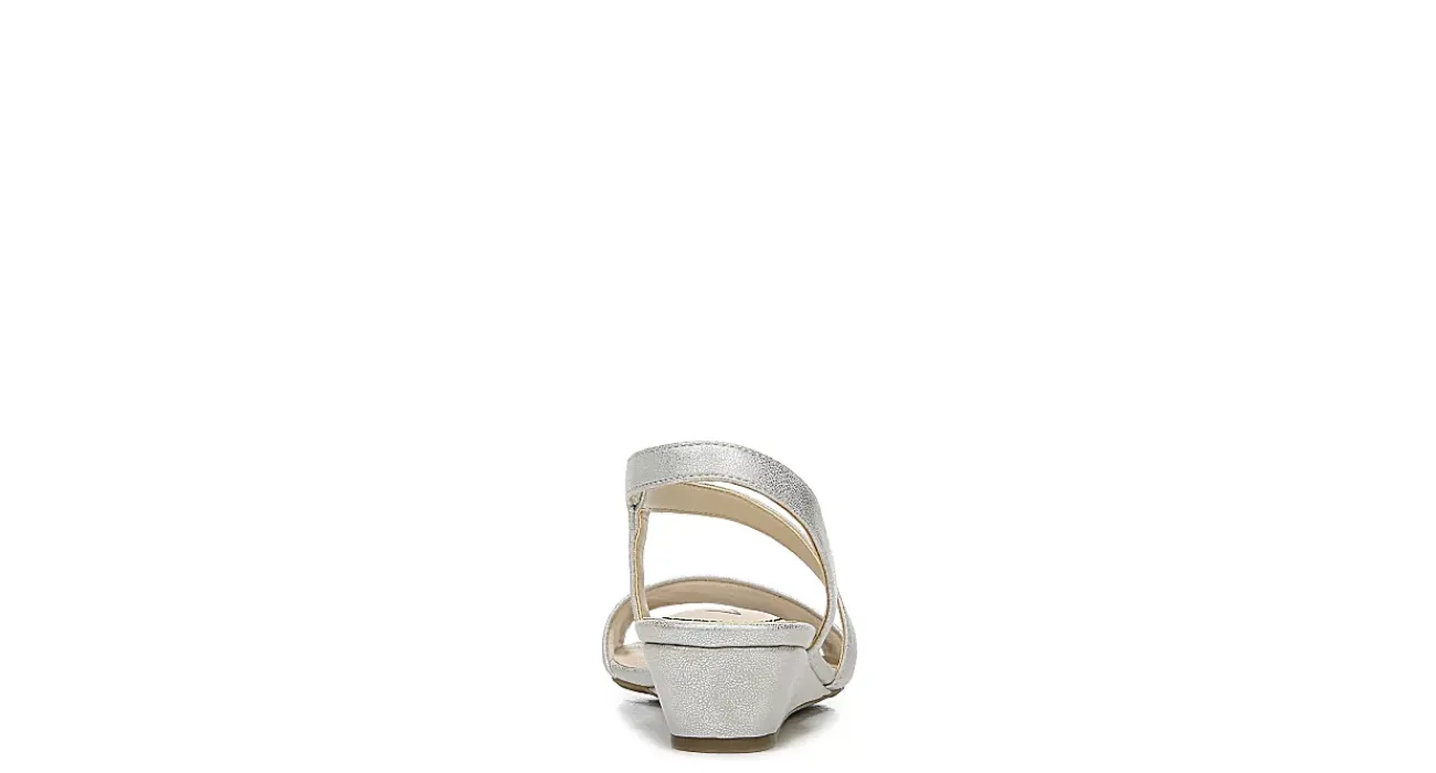 WOMENS YASMINE WEDGE SANDAL>LIFESTRIDE Outlet
